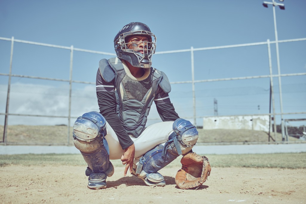 Catcher giving a hand sign